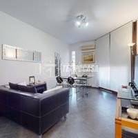 Bilocale con terrazzo, cantina e posto auto copert