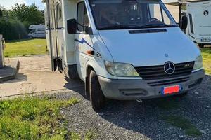 Mercedes sprinter
