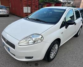 FIAT Grande Punto neopatentati 1.4 5