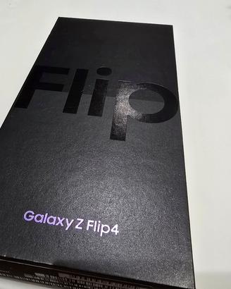 Samsung galaxy zflip4 5g 128GB bora purple. 