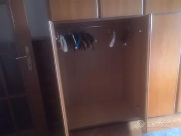 Armadio quattro stagioni in noce