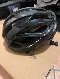 Casco oakley Areo 3 lite