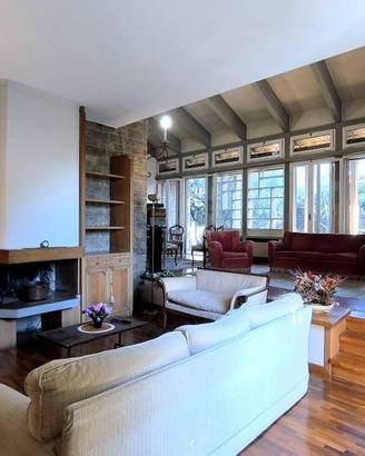 Villa di 417 m² con più di 5 locali a Firenze
