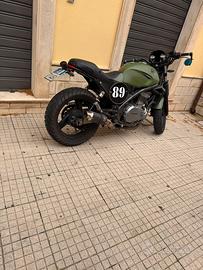 Kawasaki er 5 2001 scambler