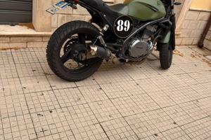 Kawasaki er 5 2001 scambler