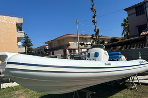 Gommone dovi bot 40 cavalli