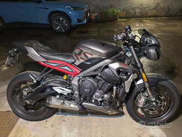 Triumph Street Triple - 2022
