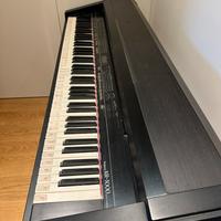 Pianoforte Roland KR-3000