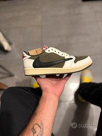 TRAVIS SCOTT OLIVE 42.5