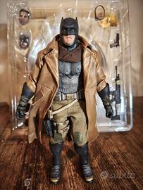 Mezco One:12 Batman Knightmare