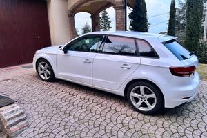 AUDI A3 SPB 1.6 TDI Sport 2016