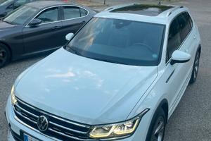 Volkswagen tiguan R-Line 2021