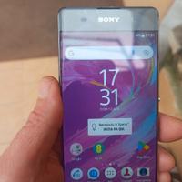 sony experia L1 ,16 giga per ricambi