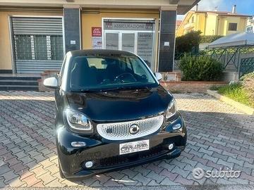 Smart fortwo eq solo km16.000 IN PROMO FIN