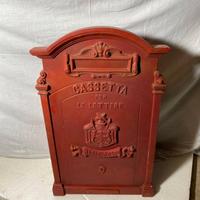 Mobile vintage a forma di cassetta delle lettere