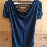 Maglia nera stile vintage