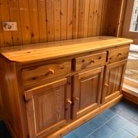 Arredamento in legno da montagna