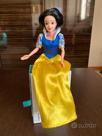 Bambola disney biancaneve