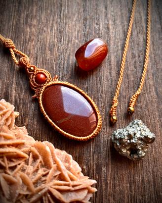 Collana macramè con diaspro rosso