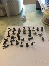 Airfix 32 miniature varie