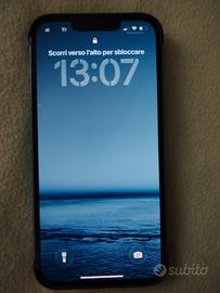 iPhone 13 128 GB batteria nuova