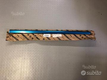 Raschiavetro anteriore destro gran cherokee