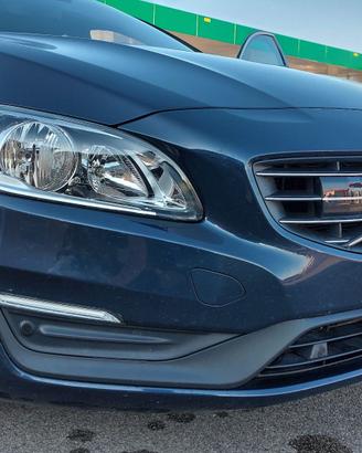 Volvo V60 D4 Momentum - Manutenzione ufficiale