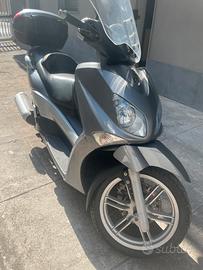 Yamaha x city250