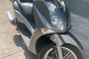 Yamaha x city250