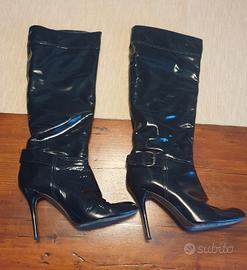 stivali donna in pelle lucida neri