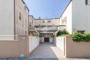 3 LOCALI A CESENATICO