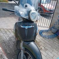Scarabeo 200 cc