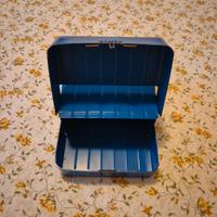 Scatola in metallo vintage