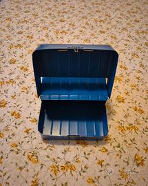 Scatola in metallo vintage
