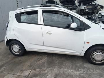 Chevrolet Spark 1.0 per ricambi