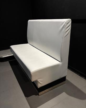 Divano lounge bianco in pelle