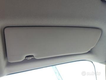 Aletta parasole destra BMW 118 del 2010