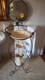 LAVABO I STILE ANTICO IN FERROBATTUTO/CERAMICA