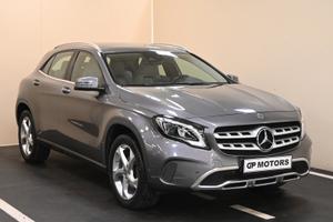 MERCEDES GLA (X156) GLA 200 d Automati...