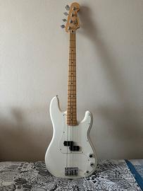 FENDER Player Precision Bass MN Polar White