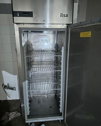 Frigo armadiato lt 700