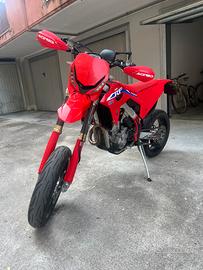 HONDA CRF250 R