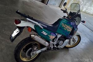 Honda XRV 750 Africa Twin - 1993