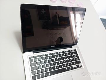MC BOOK PRO 2012