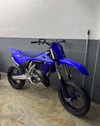 Yamaha YZ 125