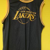 T-SHIRT E PANTALONCINO LOS ANGELES LAKERS - KOBE B