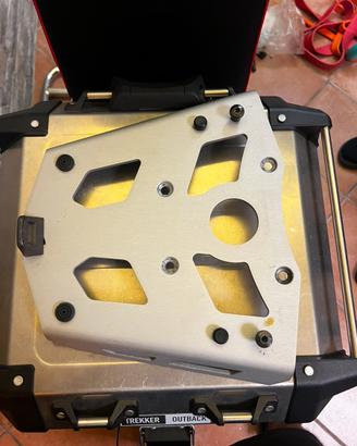 Piastra per bauletto BMW F800 GS