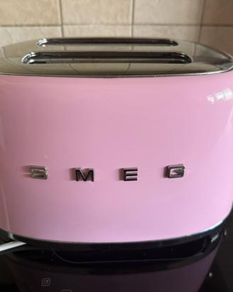 Tosta pane 2 fette color rosa