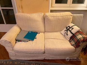 Divano a 3 posti e a 2 posti