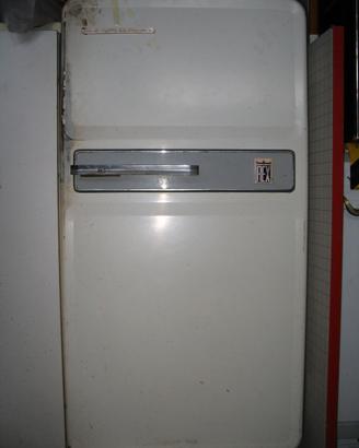 Modernariato Vintage Frigorifero REX anni ’70